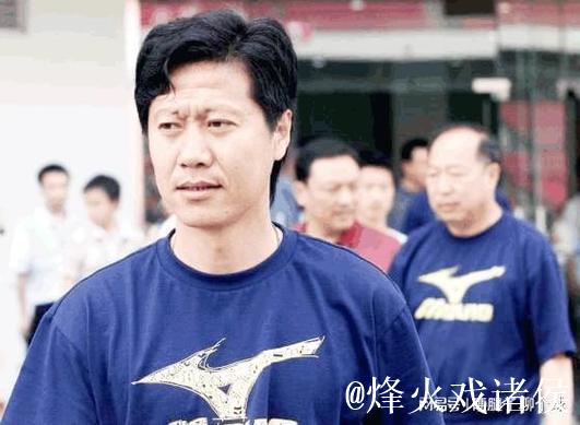他是老辽足阵中“奔跑的羚羊”,为了家乡球队毅然复出,柳忠长 他是老辽足阵中“奔跑的羚羊”,为了家乡球队毅然复出,柳忠长